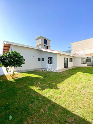 Imagem Casa com 3 Quartos à Venda, 300 m² em Jardim Flamboyant - Atibaia Imagem Casa com 3 Quartos à Venda, 300 m² em Jardim Flamboyant - Atibaia