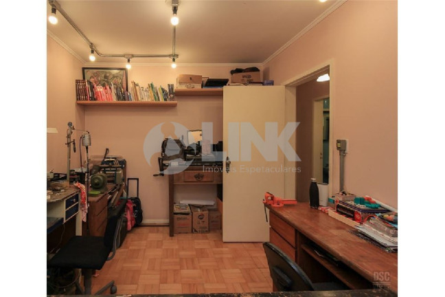 Imagem Apartamento com 4 Quartos à Venda, 130 m² em Bela Vista - Porto Alegre Imagem Apartamento com 4 Quartos à Venda, 130 m² em Bela Vista - Porto Alegre