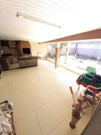 Imagem Casa com 3 Quartos à Venda, 200 m² em Jardim São Paulo - Foz Do Iguacu