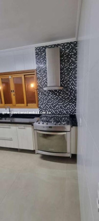 Imagem Casa à Venda, em Vila Velha - Carapicuíba Imagem Casa à Venda, em Vila Velha - Carapicuíba