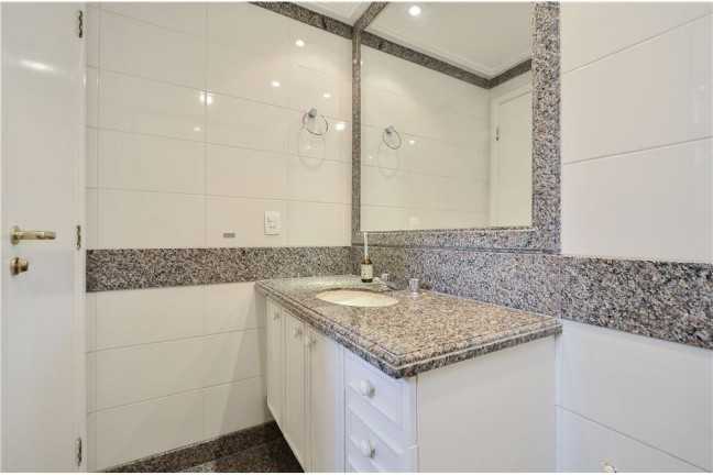 Imagem Apartamento com 4 Quartos à Venda, 210 m² em Vila Morumbi - São Paulo Imagem Apartamento com 4 Quartos à Venda, 210 m² em Vila Morumbi - São Paulo