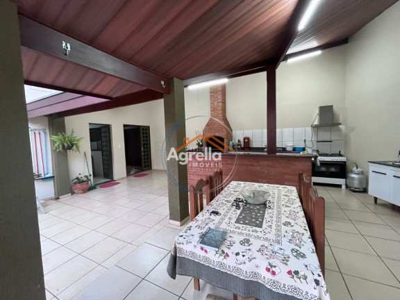 Imagem Casa com 3 Quartos à Venda, 233 m² em Jardim Novo Ii - Mogi Guaçu Imagem Casa com 3 Quartos à Venda, 233 m² em Jardim Novo Ii - Mogi Guaçu