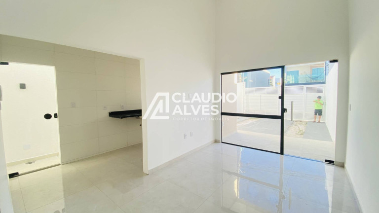Imagem Casa com 3 Quartos à Venda, 110 m² em Cidade Nova - Feira De Santana