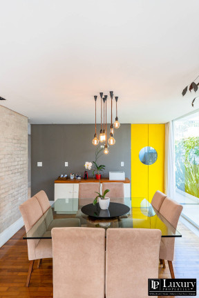 Imagem Casa com 4 Quartos à Venda, 411 m² em Moema - São Paulo Imagem Casa com 4 Quartos à Venda, 411 m² em Moema - São Paulo
