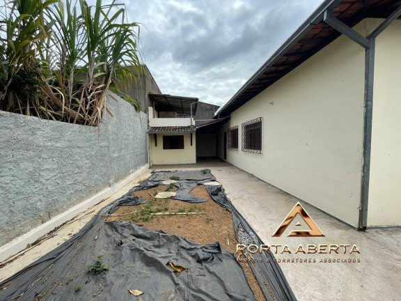Imagem Casa com 4 Quartos à Venda, 400 m² em Giovanini - Coronel Fabriciano Imagem Casa com 4 Quartos à Venda, 400 m² em Giovanini - Coronel Fabriciano