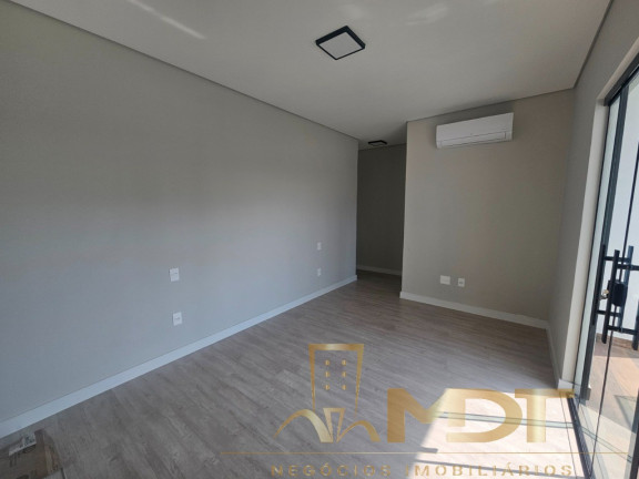 Imagem Casa com 4 Quartos à Venda, 209 m² em Planalto - Belo Horizonte
