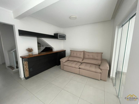 Imagem Imóvel com 3 Quartos à Venda, 175 m² em Medeiros - Jundiaí Imagem Imóvel com 3 Quartos à Venda, 175 m² em Medeiros - Jundiaí