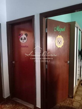 Imagem Casa com 3 Quartos à Venda, 136 m² em Centro - Taubaté Imagem Casa com 3 Quartos à Venda, 136 m² em Centro - Taubaté