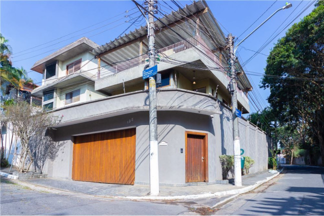 Casa com 4 Quartos à Venda,  em Jardim Prudência - São Paulo