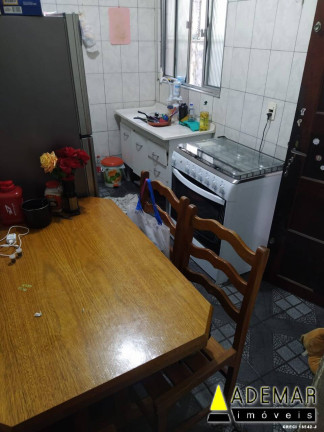 Imagem Casa com 2 Quartos à Venda, 125 m² em Taboão - Diadema
