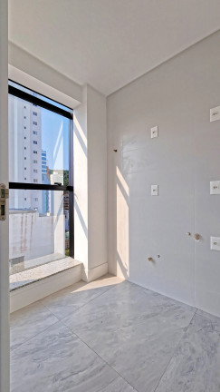 Imagem Apartamento com 3 Quartos à Venda, 110 m² em Pioneiros - Balneário Camboriú