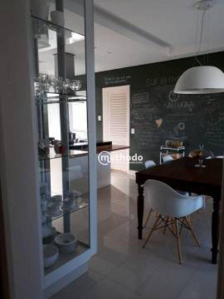 Imagem Casa com 4 Quartos à Venda, 327 m² em Parque São Quirino - Campinas Imagem Casa com 4 Quartos à Venda, 327 m² em Parque São Quirino - Campinas