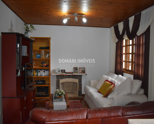 Imagem Imóvel com 3 Quartos à Venda, 124 m² em Região De Capivari - Campos Do Jordão Imagem Imóvel com 3 Quartos à Venda, 124 m² em Região De Capivari - Campos Do Jordão