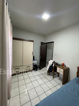 Imagem Casa com 3 Quartos à Venda, 180 m² em Vila éden - Lençóis Paulista