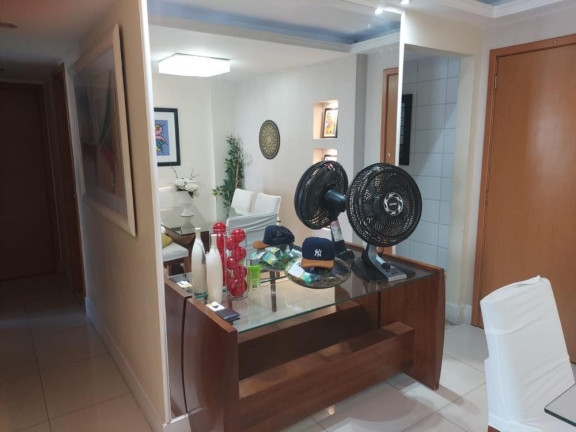 Imagem Imóvel com 3 Quartos à Venda, 25 m² em Campo Grande - Rio De Janeiro