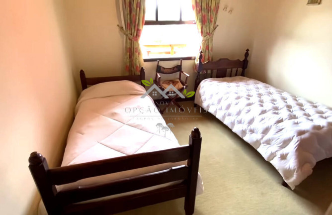 Imagem Casa com 3 Quartos à Venda, 190 m² em Vila Inglesa - Campos Do Jordão