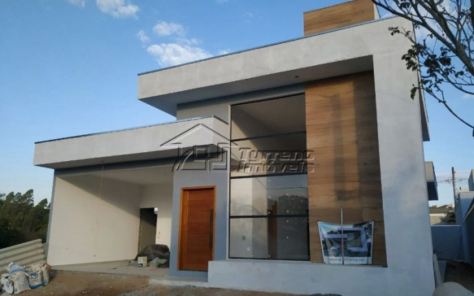 Casa de Condomínio com 3 Quartos à Venda, 150 m² em Terras Do Vale - Caçapava