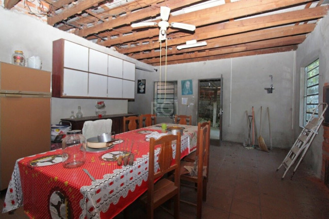 Imagem Casa com 4 Quartos à Venda, 300 m² em Glória - Porto Alegre