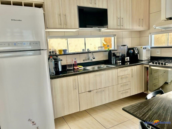 Imagem Casa com 4 Quartos à Venda, 184 m² em Jardim Europa - Teresópolis Imagem Casa com 4 Quartos à Venda, 184 m² em Jardim Europa - Teresópolis