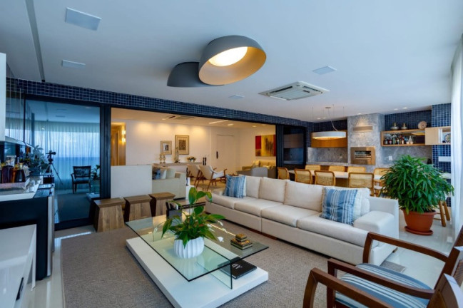 Imagem Imóvel com 4 Quartos à Venda, 330 m² em Barra - Salvador Imagem Imóvel com 4 Quartos à Venda, 330 m² em Barra - Salvador