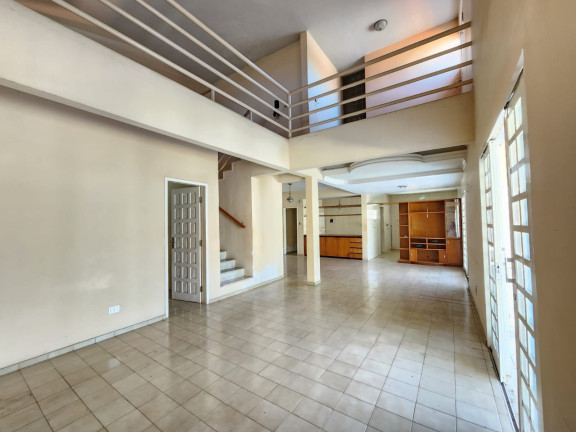 Imagem Casa com 4 Quartos à Venda, 354 m² em São João - Teresina