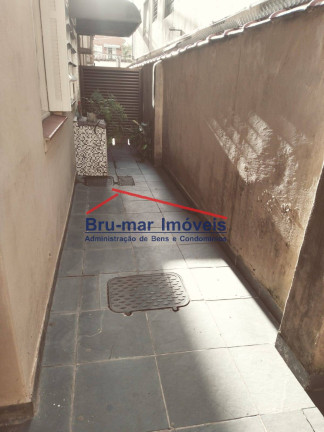 Imagem Apartamento com 2 Quartos à Venda, 74 m² em Gonzaga - Santos