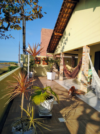 Casa com 5 Quartos à Venda, 196 m² em Uirapuru - Itapoá