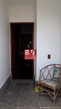 Imagem Casa com 4 Quartos à Venda, 190 m² em Penha Circular - Rio De Janeiro Imagem Casa com 4 Quartos à Venda, 190 m² em Penha Circular - Rio De Janeiro