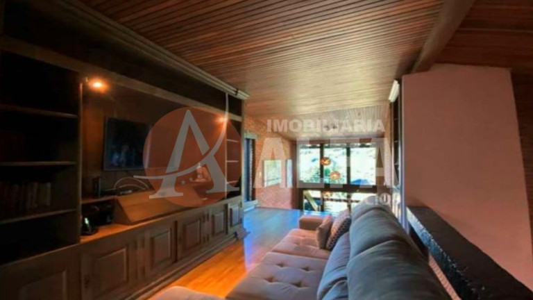 Imagem Casa com 3 Quartos à Venda, 553 m² em Chácara De La Rocca - Carapicuíba Imagem Casa com 3 Quartos à Venda, 553 m² em Chácara De La Rocca - Carapicuíba