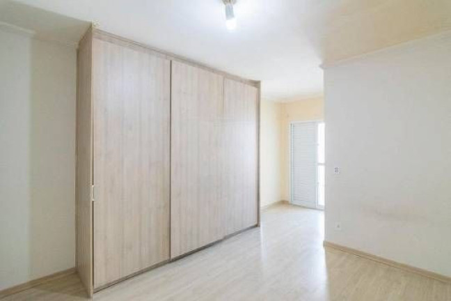 Imagem Sobrado com 3 Quartos à Venda, 182 m² em Vila Alice - Santo André