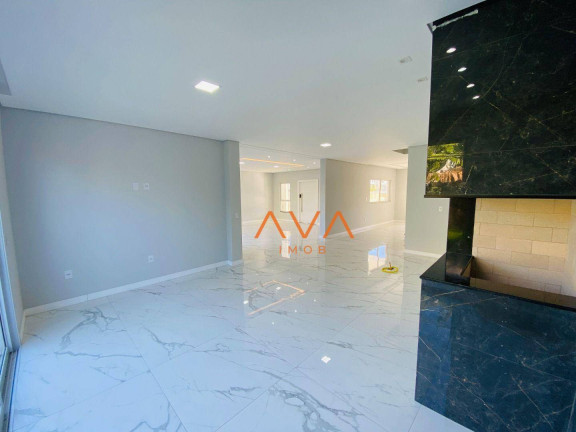 Imagem Casa com 3 Quartos à Venda, 366 m² em Ingleses - Florianópolis Imagem Casa com 3 Quartos à Venda, 366 m² em Ingleses - Florianópolis