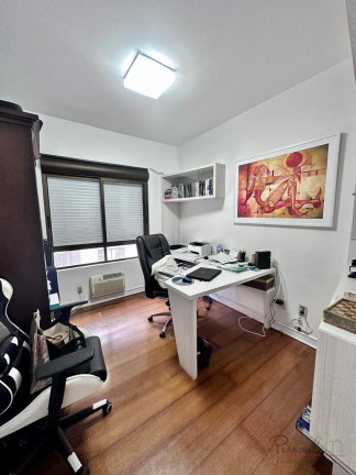 Imagem Apartamento com 3 Quartos à Venda, 140 m² em Centro - Florianópolis Imagem Apartamento com 3 Quartos à Venda, 140 m² em Centro - Florianópolis