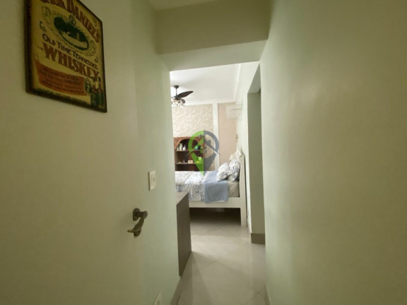 Imagem Casa com 3 Quartos à Venda, 210 m² em Embaré - Santos Imagem Casa com 3 Quartos à Venda, 210 m² em Embaré - Santos
