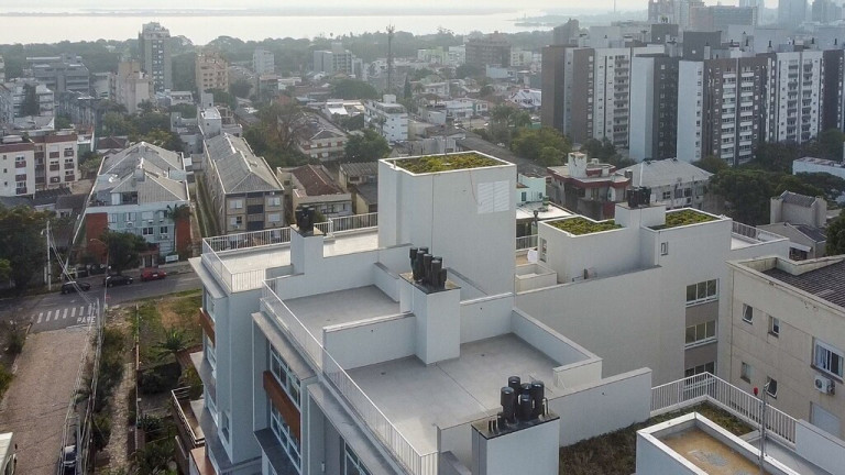 Imagem Imóvel com 3 Quartos à Venda, em Menino Deus - Porto Alegre Imagem Imóvel com 3 Quartos à Venda, em Menino Deus - Porto Alegre