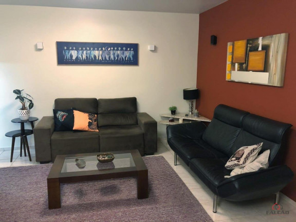 Apartamento com 2 Quartos à Venda, 110 m² em Gonzaga - Santos