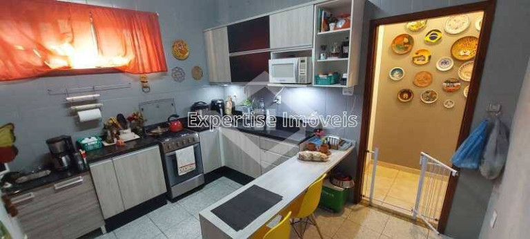 Imagem Casa com 3 Quartos à Venda, 162 m² em Engenho De Dentro - Rio De Janeiro Imagem Casa com 3 Quartos à Venda, 162 m² em Engenho De Dentro - Rio De Janeiro
