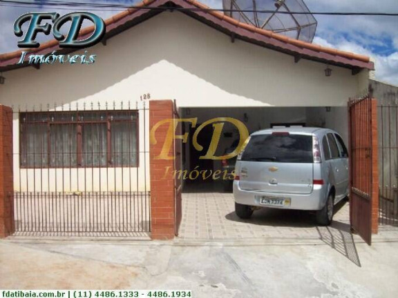 Casa com 3 Quartos à Venda, 250 m² em Terra Preta - Mairiporã