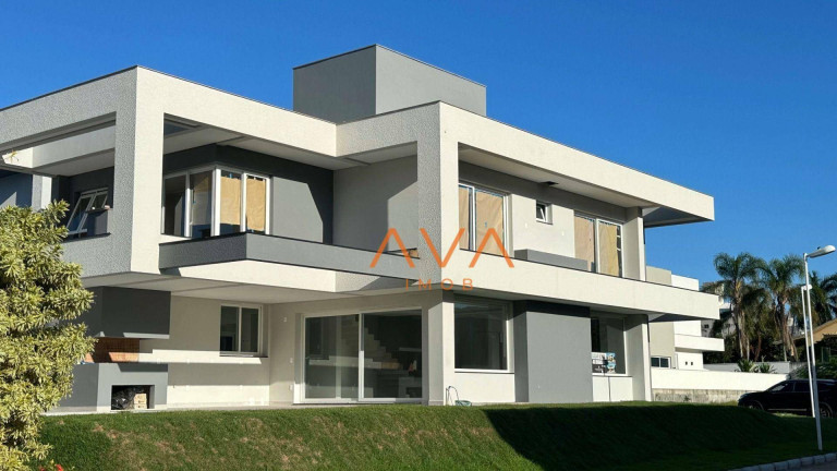 Casa com 4 Quartos à Venda, 349 m² em Ingleses - Florianópolis