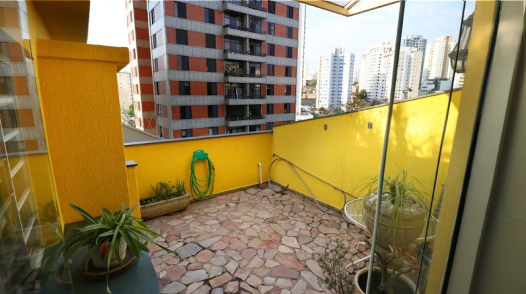 Imagem Casa de Condomínio com 3 Quartos à Venda, 131 m² em Vila Anglo Brasileira - São Paulo Imagem Casa de Condomínio com 3 Quartos à Venda, 131 m² em Vila Anglo Brasileira - São Paulo