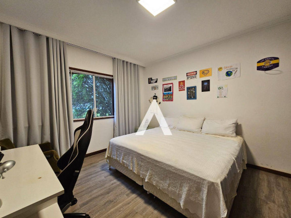 Imagem Casa com 5 Quartos à Venda, 503 m² em Parque São Luiz - Teresópolis