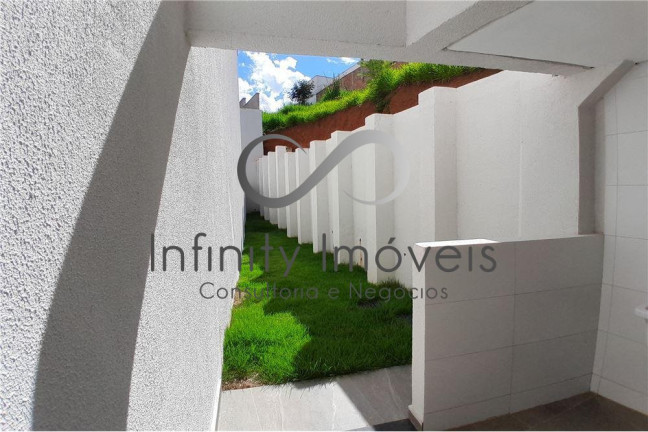 Imagem Casa com 2 Quartos à Venda, em Novo Centro - Santa Luzia Imagem Casa com 2 Quartos à Venda, em Novo Centro - Santa Luzia
