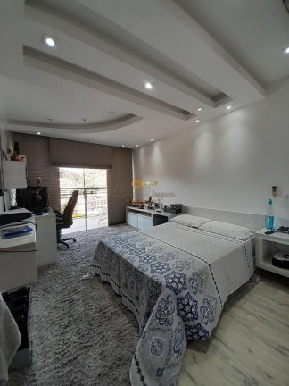 Imagem Apartamento com 4 Quartos à Venda, 600 m² em Várzea - Teresópolis
