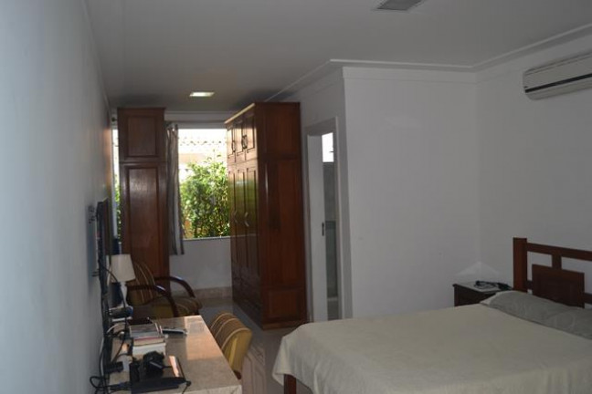 Imagem Casa com 4 Quartos à Venda, 400 m² em Portão - Lauro De Freitas