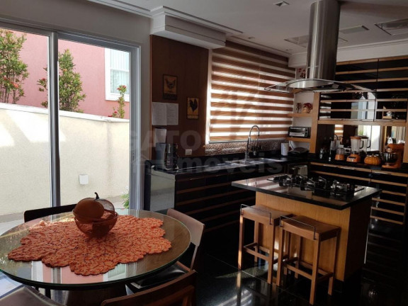 Imagem Casa com 4 Quartos à Venda, 600 m² em Alphaville - Santana De Parnaíba Imagem Casa com 4 Quartos à Venda, 600 m² em Alphaville - Santana De Parnaíba