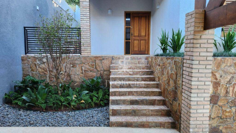Imagem Casa com 3 Quartos à Venda, 322 m² em Granja Viana Ii - Cotia Imagem Casa com 3 Quartos à Venda, 322 m² em Granja Viana Ii - Cotia