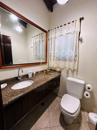 Imagem Casa com 5 Quartos para Temporada, 390 m² em Bertioga
