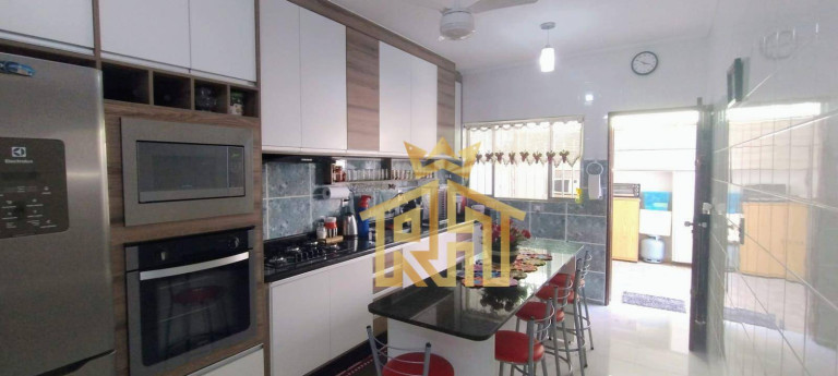 Imagem Casa com 2 Quartos à Venda, 130 m² em Vila Guilhermina - Praia Grande Imagem Casa com 2 Quartos à Venda, 130 m² em Vila Guilhermina - Praia Grande