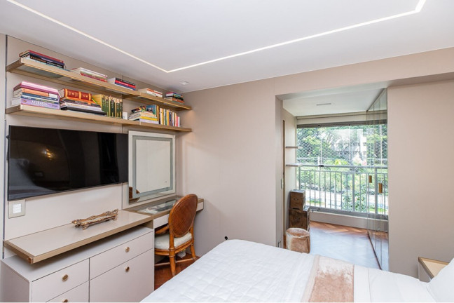 Imagem Apartamento com 3 Quartos à Venda, 162 m² em Moema - São Paulo Imagem Apartamento com 3 Quartos à Venda, 162 m² em Moema - São Paulo