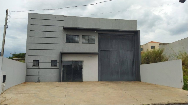 Sala Comercial para Alugar, 294 m² em Jardim Campestre - Arapongas