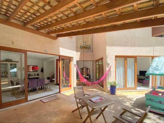 Imagem Casa com 3 Quartos à Venda, 310 m² em Chácara Das Candeias - Carapicuíba Imagem Casa com 3 Quartos à Venda, 310 m² em Chácara Das Candeias - Carapicuíba